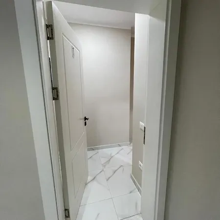 Apartment Modern Beachfront Sarande