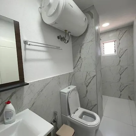 アパート Modern Beachfront Sarandë