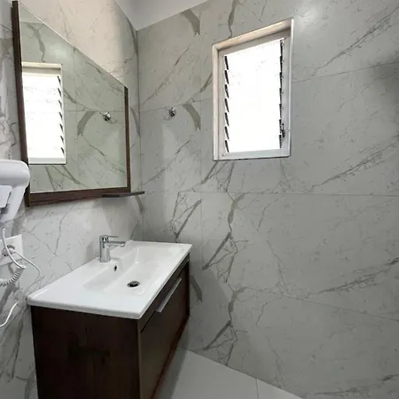 Appartamento Modern Beachfront *