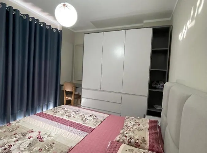 Appartamento Modern Beachfront Sarandë