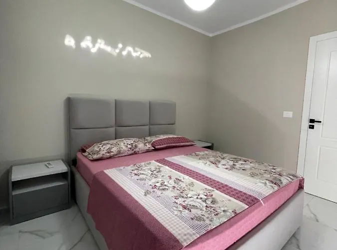 Modern Beachfront * Sarandë