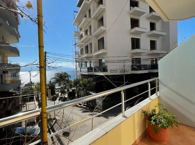 Appartamento Modern Beachfront Sarandë