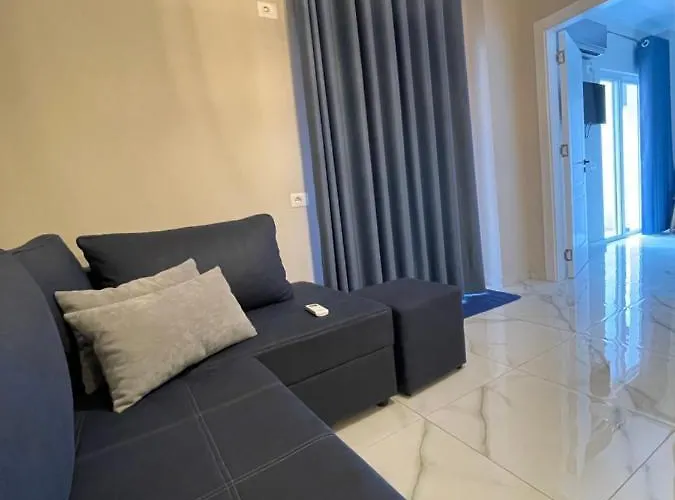 Modern Beachfront * Sarandë