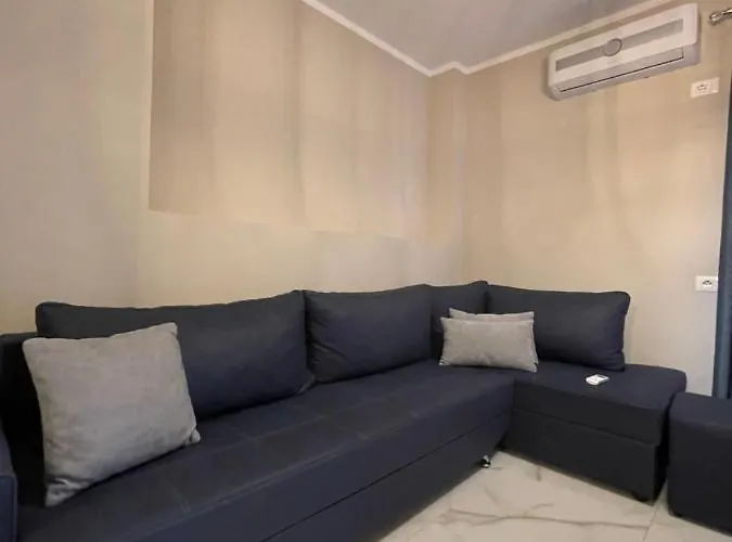 Modern Beachfront * Sarandë