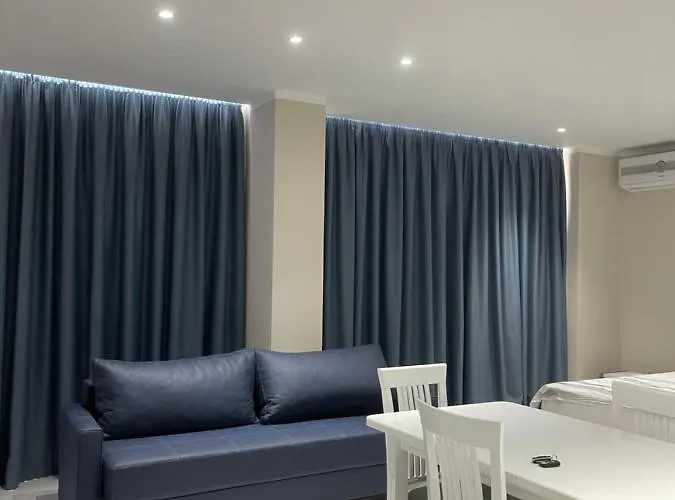 Modern Beachfront Appartamento Sarandë