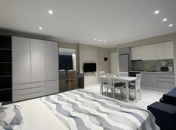 Modern Beachfront Appartamento